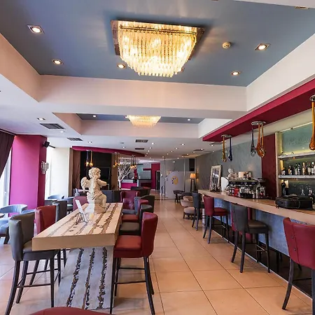 Amalias Hotel